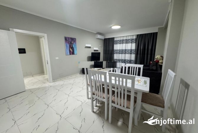 Shtepi me qera 2+1 ne Tirane - 400 Euro
