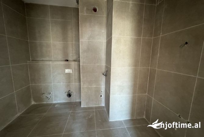 Shtepi ne shitje 2+1 ne Tirane - 157,000 Euro