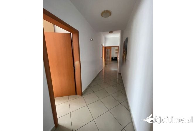Shtepi ne shitje 3+1 ne Tirane - 136,800 Euro