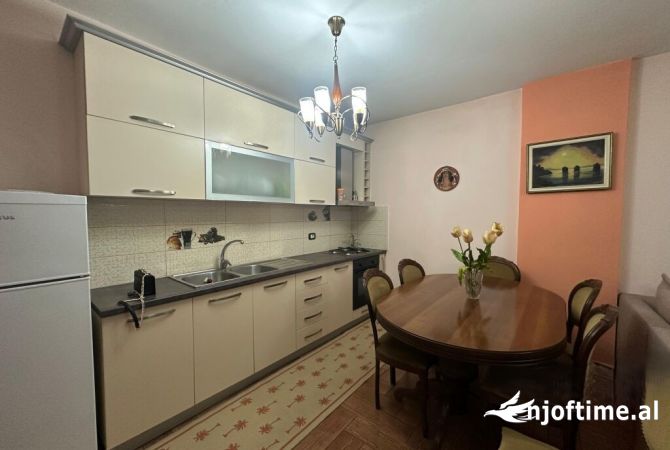 Shtepi me qera 1+1 ne Tirane - 550 Euro