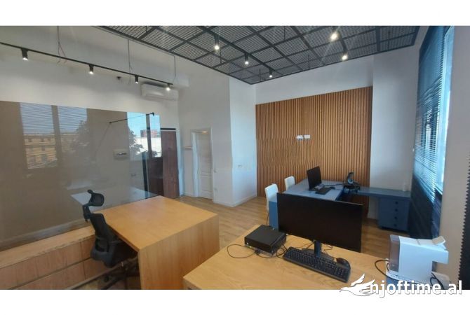Ambient biznesi ne shitje 1+1 ne Tirane - 130,000 Euro