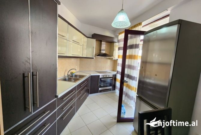 Shtepi ne shitje 2+1 ne Tirane - 135,000 Euro
