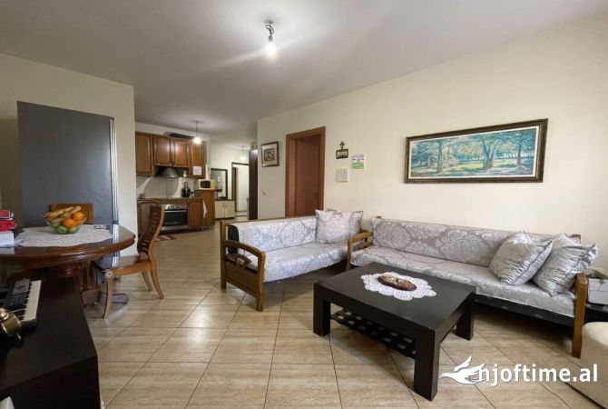 Shtepi ne shitje 1+1 ne Tirane - 89,000 Euro