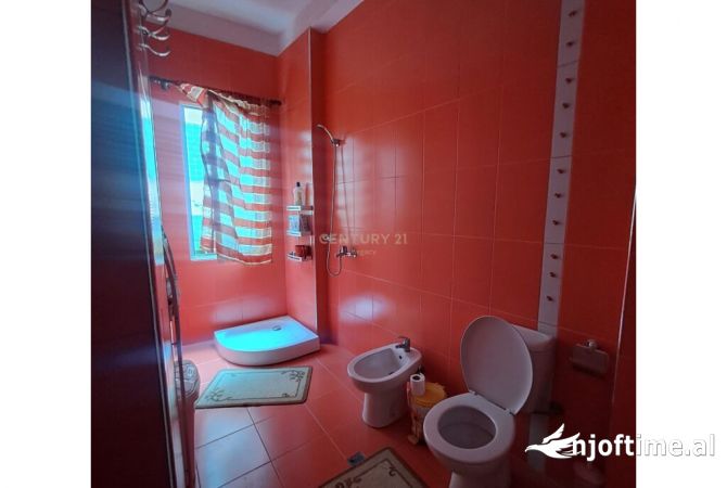 Shtepi ne shitje 2+1 ne Tirane - 120,000 Euro