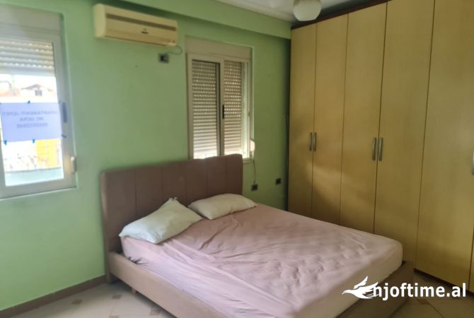 Shtepi me qera 2+1 ne Tirane - 550 Euro