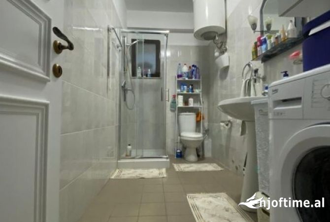 Shtepi ne shitje 1+1 ne Tirane - 115,000 Euro