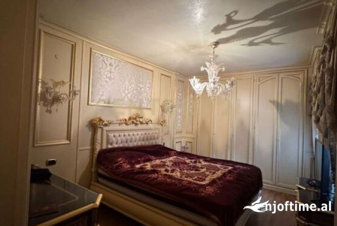 Shtepi ne shitje 2+1 ne Tirane - 1,800,000 Euro