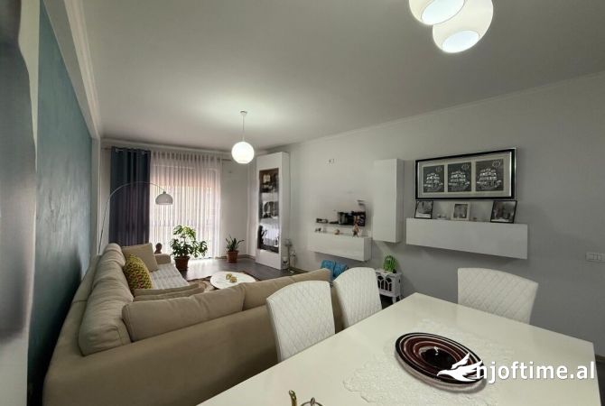 Shtepi ne shitje 3+1 ne Tirane - 160,000 Euro