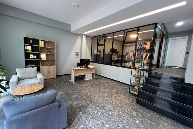 Ambient biznesi me qera 1+1 ne Tirane - 1,500 Euro
