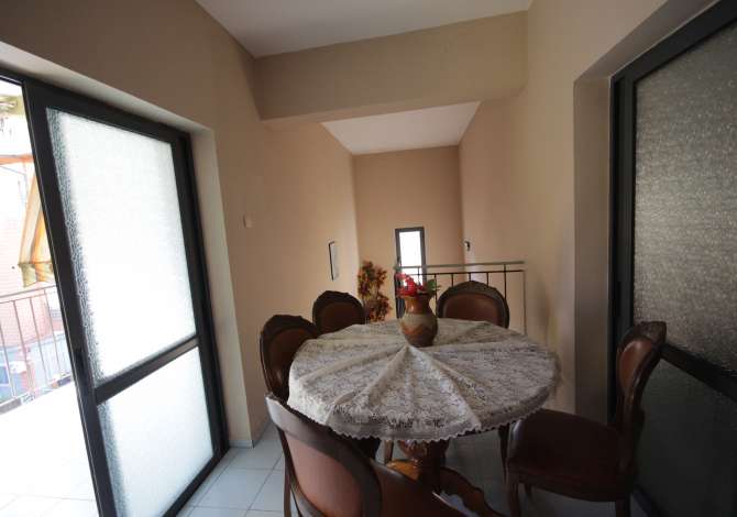 Shtepi ne shitje 7+1 ne Tirane - 500,000 Euro