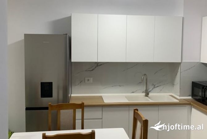 Shtepi me qera 1+1 ne Tirane - 500 Euro