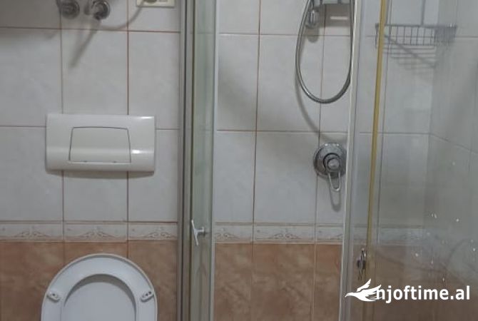 Shtepi me qera 1+1 ne Tirane - 580 Euro