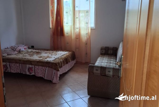 Shtepi me qera 1+1 ne Tirane - 25,000 Leke