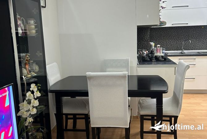 Shtepi me qera 2+1 ne Tirane - 500 Euro