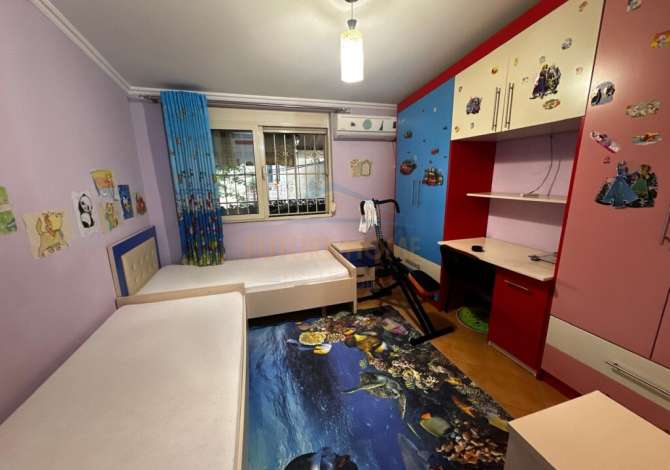 Shtepi ne shitje Apartament ne Tirane, 2+1, Mobilimi E mobiluar, Pagesa 103,000  Euro.