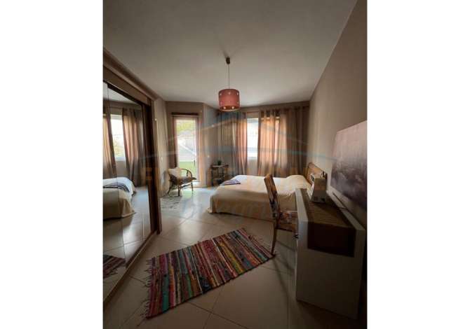 Shtepi ne shitje 2+1 ne Tirane - 180,000 Euro