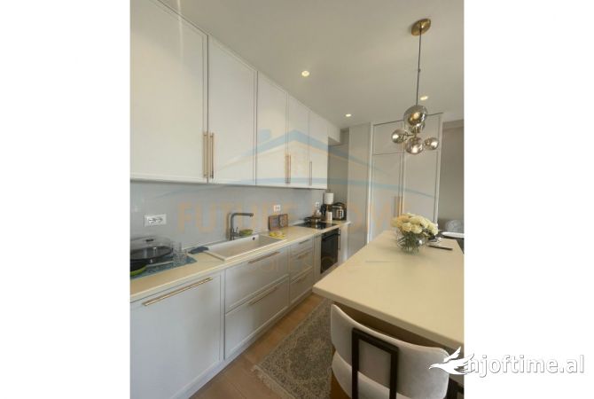 Shtepi ne shitje 2+1 ne Tirane - 195,000 Euro