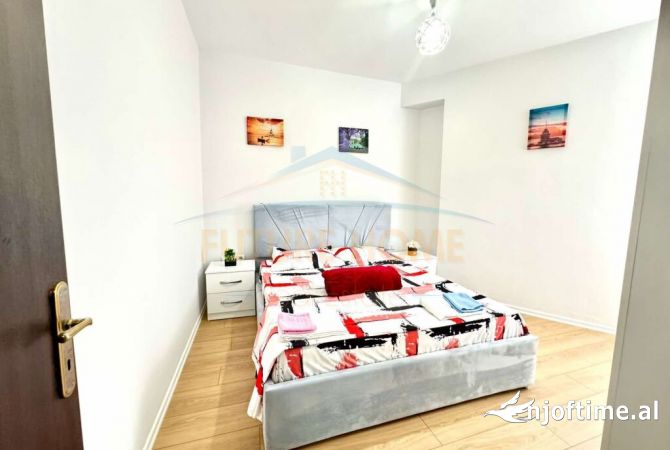 Shtepi me qera 2+1 ne Tirane - 400 Euro