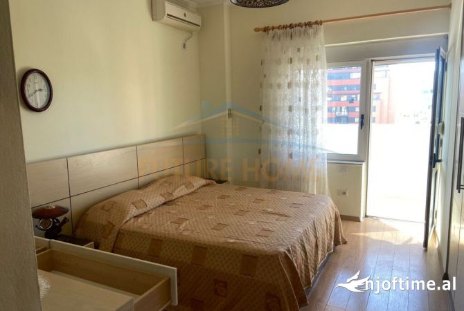 Shtepi me qera 2+1 ne Tirane - 750 Euro