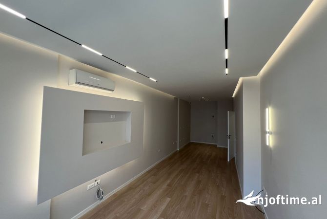 Shtepi ne shitje 2+1 ne Tirane - 340,000 Euro