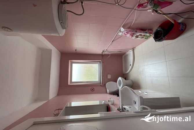 Ambient Per zyra me qera , Rruga Kavajes