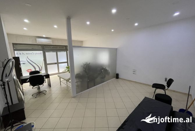 Ambient biznesi ne shitje 1+1 ne Tirane - 230,000 Euro