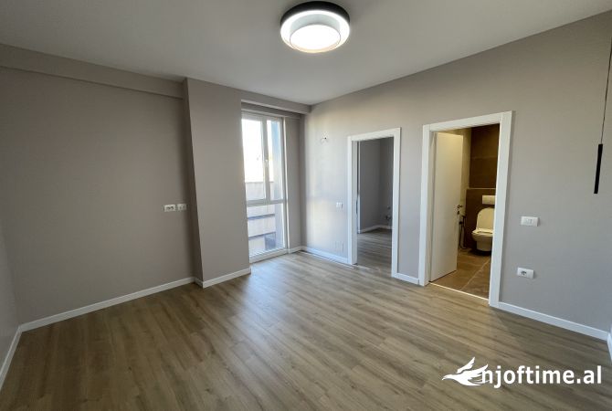 Shtepi me qera Apartament ne Tirane, 2+1, Mobilimi Pjeserisht e mobiluar, Pagesa 650  Euro.