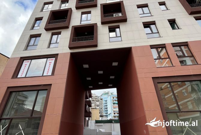 Shtepi me qera 2+1 ne Tirane - 750 Euro
