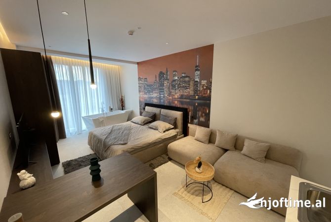 Shtepi ne shitje Apartament ne Tirane, 4+1, Mobilimi E mobiluar, Pagesa 486,000  Euro.