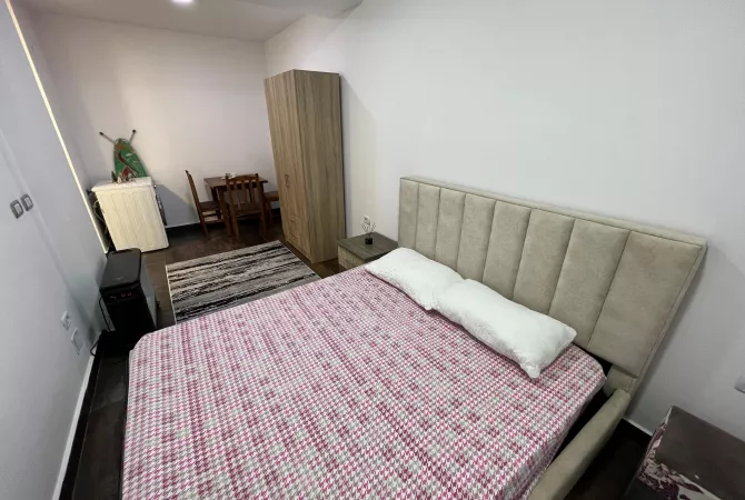 Casa in affitto Garsoniere a Tirana - 31,000 Leke