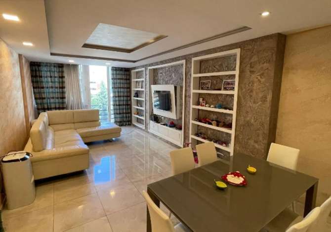 Shtepi ne shitje 2+1 ne Tirane - 220,000 Euro