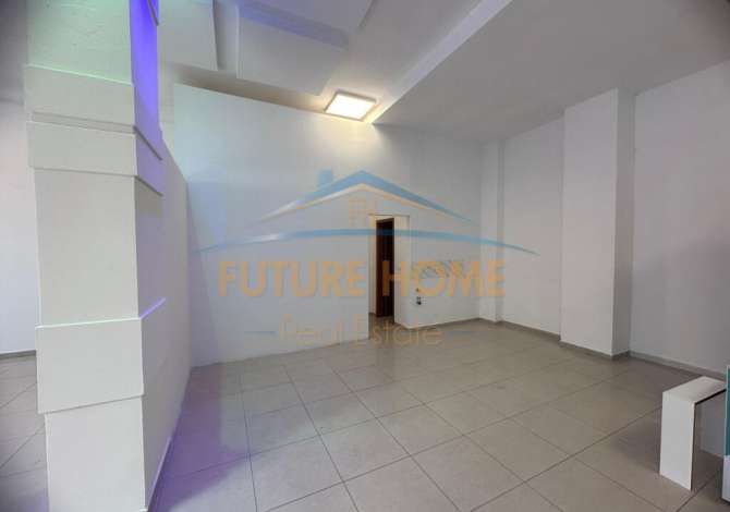 Ambient biznesi ne shitje 2+1 ne Tirane - 12,000 Euro