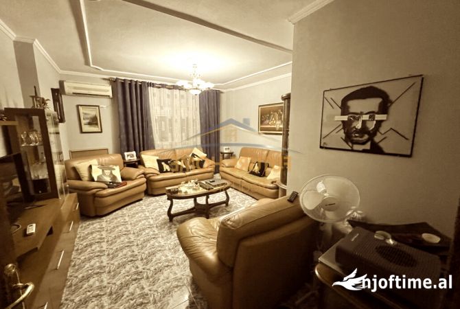 Shtepi ne shitje 2+1 ne Tirane - 162,000 Euro