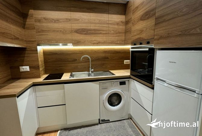 Shtepi me qera 1+1 ne Tirane - 650 Euro