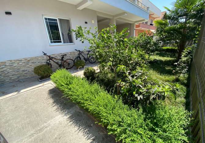 Shtepi ne shitje 7+1 ne Tirane - 395,000 Euro
