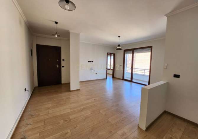 Ambient biznesi me qera 1+1 ne Tirane - 1,000 Euro