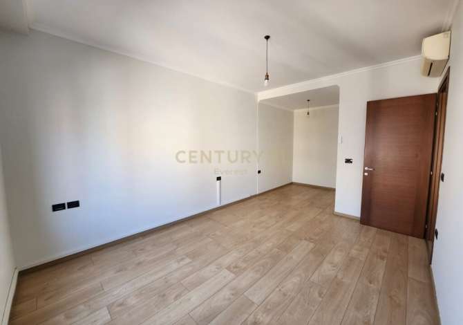 Ambient biznesi me qera 1+1 ne Tirane - 1,000 Euro