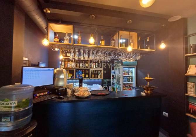 JAPIM ME QIRA BAR-KAFE PRANE TV-KLAN !