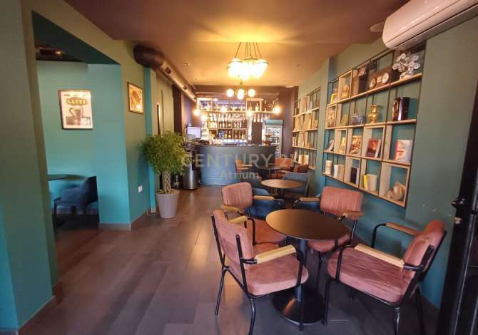 JAPIM ME QIRA BAR-KAFE PRANE TV-KLAN !