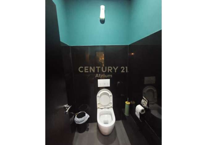 JAPIM ME QIRA BAR-KAFE PRANE TV-KLAN !