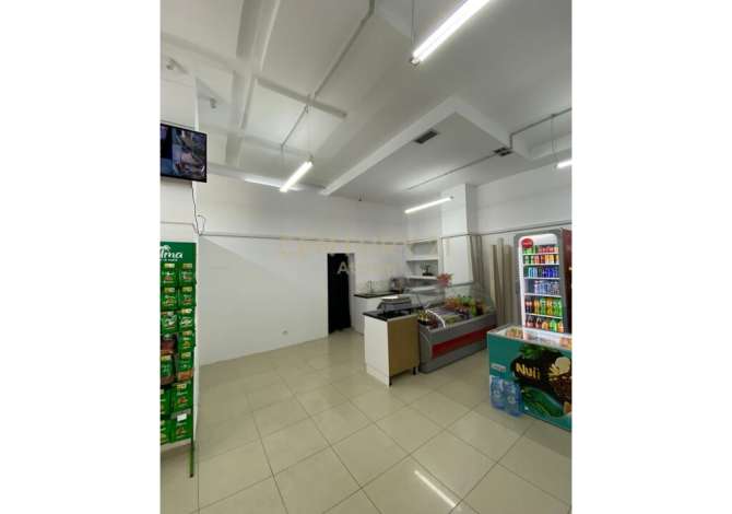 JEPET  AMBIENT KOMERCIAL (MARKET) ME QIRA TEK BRRYLI!