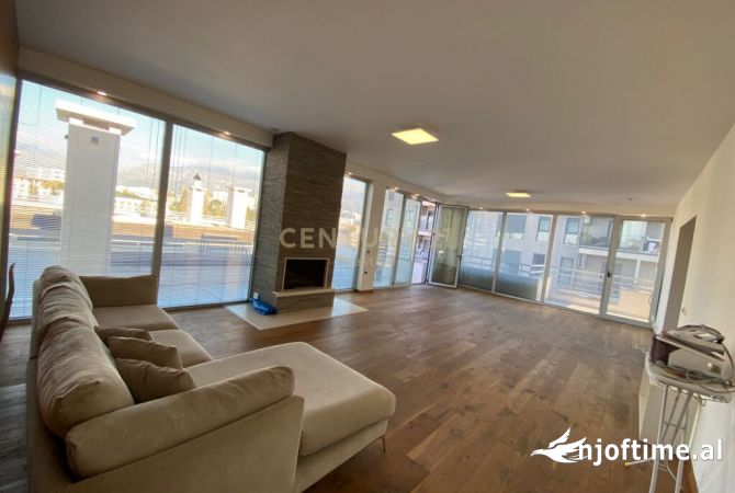 Shtepi me qera 4+1 ne Tirane - 3,000 Euro