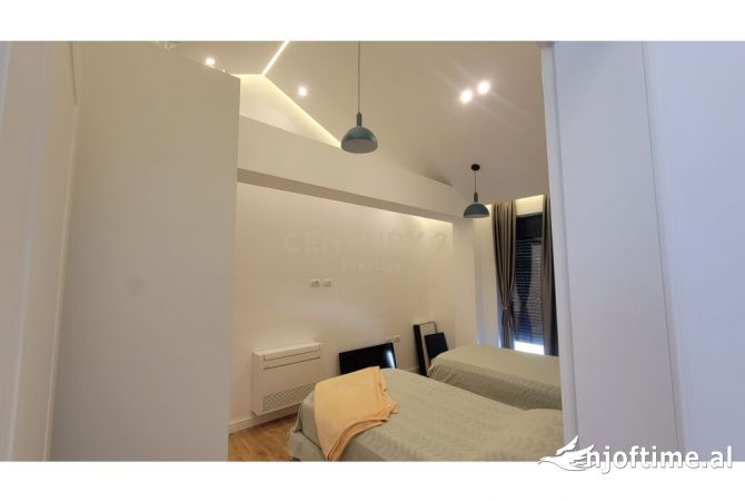 Shtepi me qera 3+1 ne Tirane - 5,000 Euro