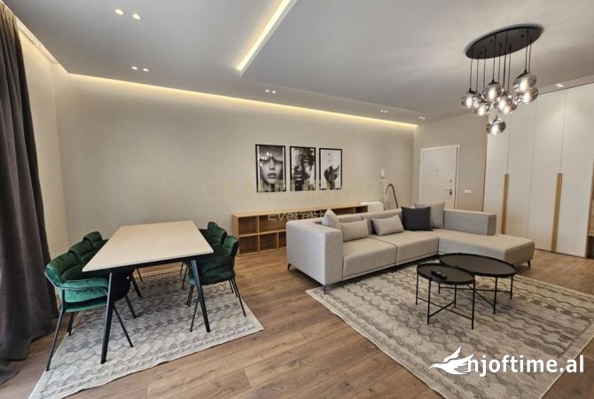 Shtepi me qera 3+1 ne Tirane - 1,500 Euro