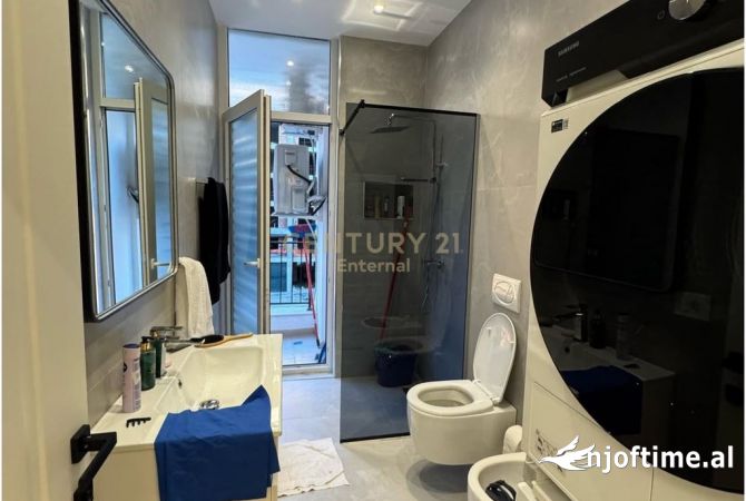 Shtepi me qera 1+1 ne Tirane - 700 Euro