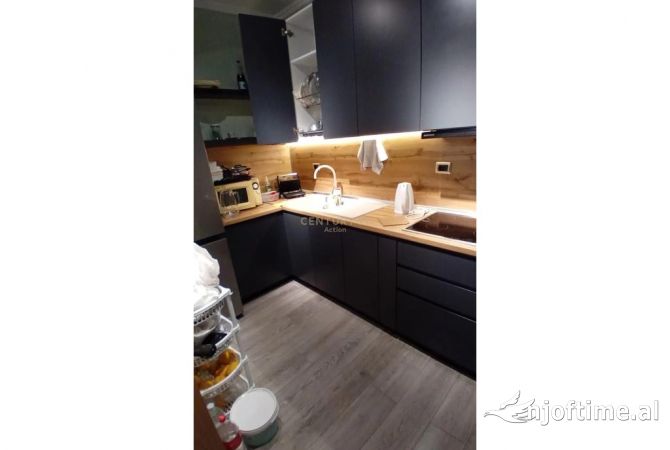 Shtepi ne shitje 2+1 ne Tirane - 195,000 Euro