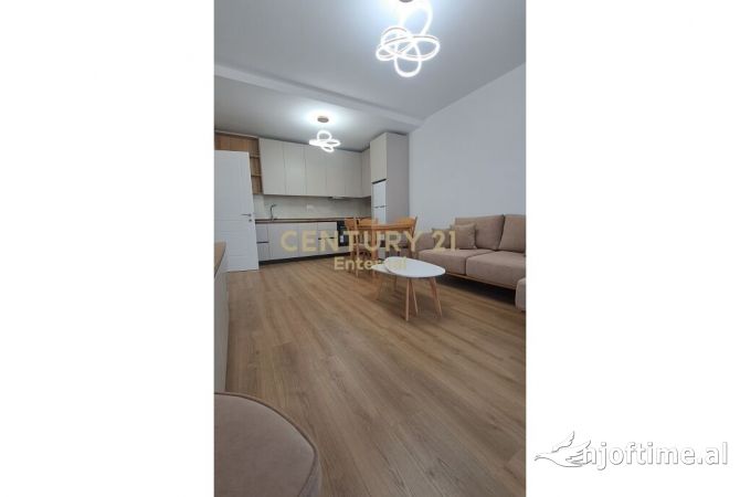 Shtepi me qera Apartament ne Tirane, 1+1, Mobilimi E mobiluar, Pagesa 1,200  Euro.
