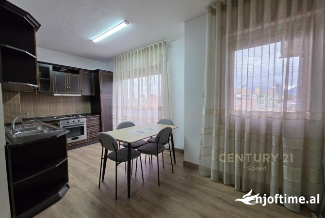 Shtepi me qera Apartament ne Tirane, 1+1, Mobilimi E mobiluar, Pagesa 600  Euro.