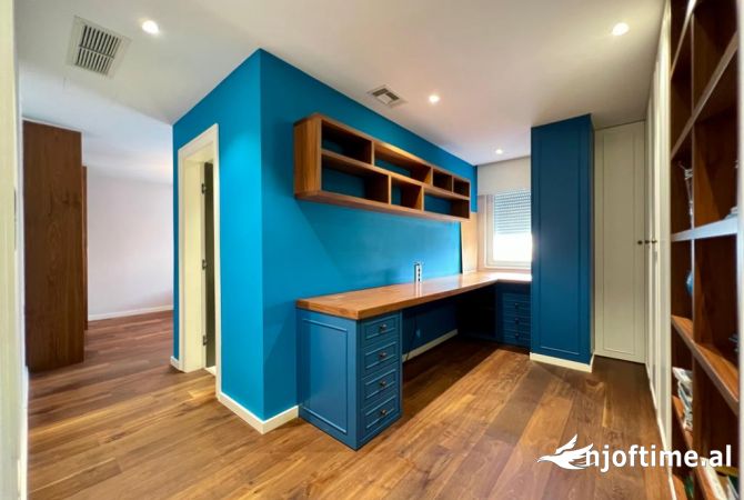 Shtepi me qera Apartament ne Tirane, 2+1, Mobilimi E mobiluar, Pagesa 1,500  Euro.