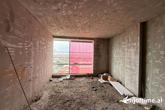 Shtepi ne shitje Apartament ne Tirane, 1+1, Mobilimi Bosh, pa mobiluar, Pagesa 116,000  Euro.